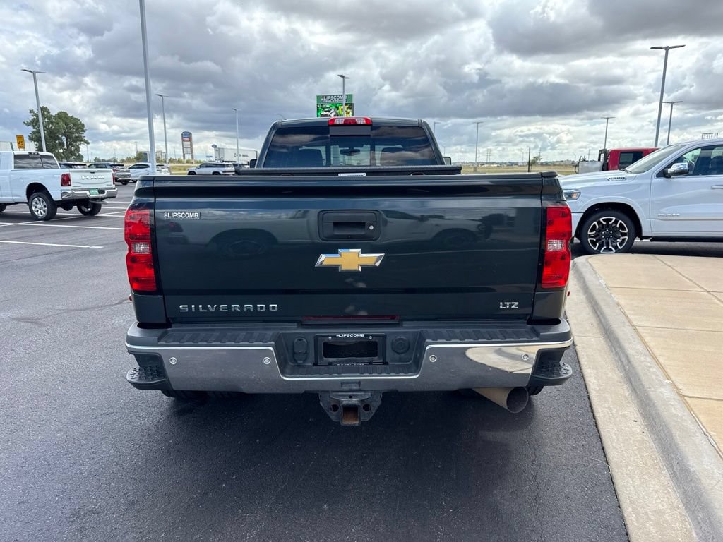 Used 2019 Chevrolet Silverado 3500 LTZ w/ Duramax Plus Package AWD/4WD image 4