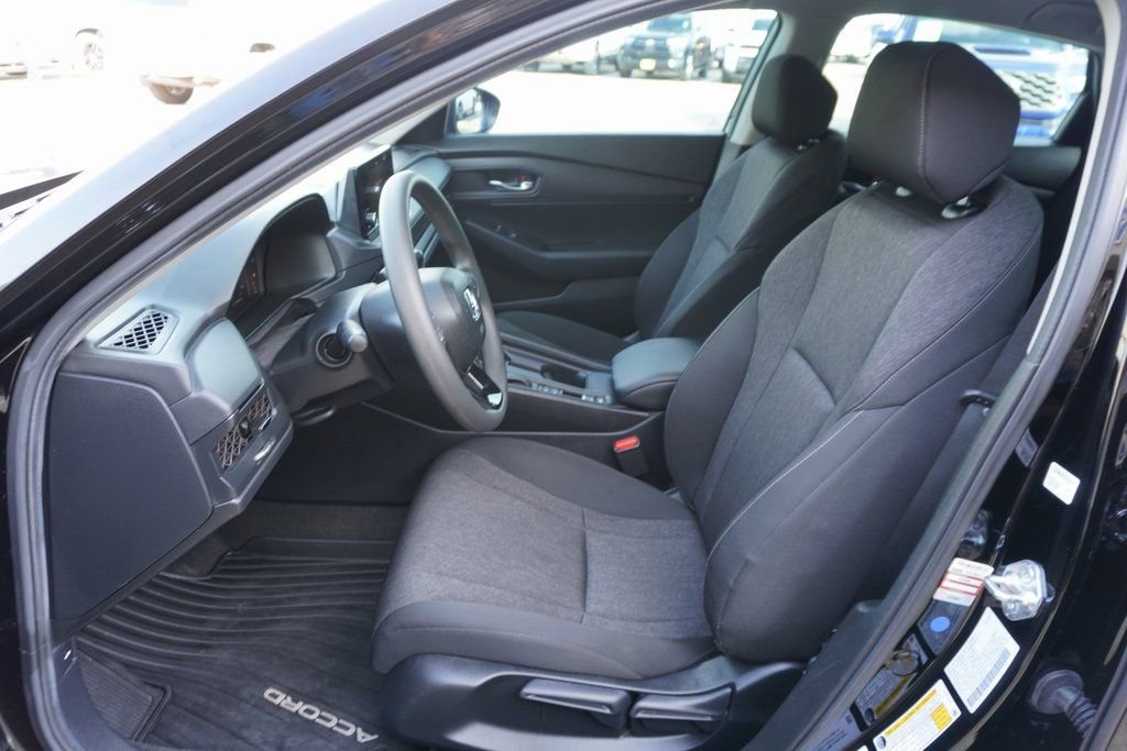 Used 2025 Honda Accord LX image 7