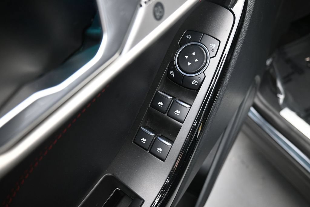 Used 2023 Ford Explorer ST-Line AWD/4WD image 13