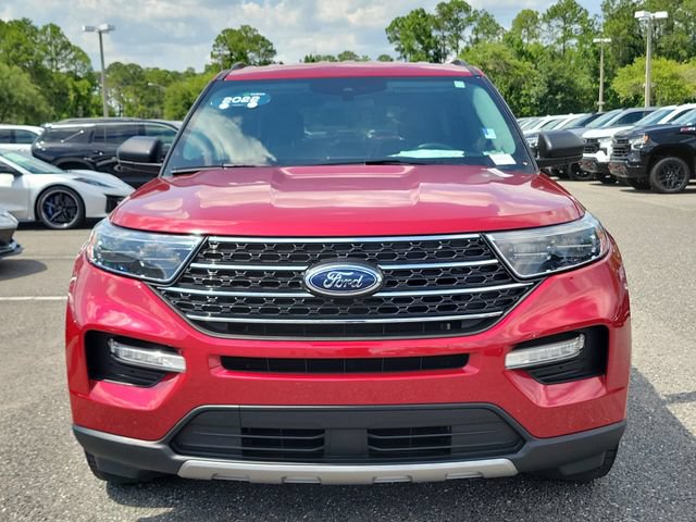 Used 2022 Ford Explorer XLT w/ Equipment Group 202A RWD image 7