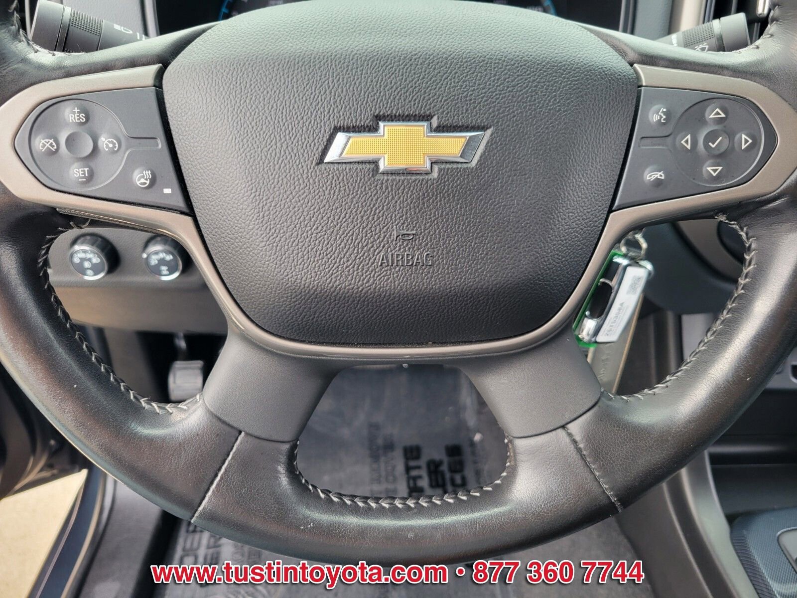 Used 2019 Chevrolet Colorado Z71 AWD/4WD image 18