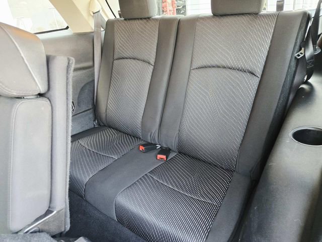 Used 2014 Dodge Journey SXT w/ Flexible Seating Group image 10