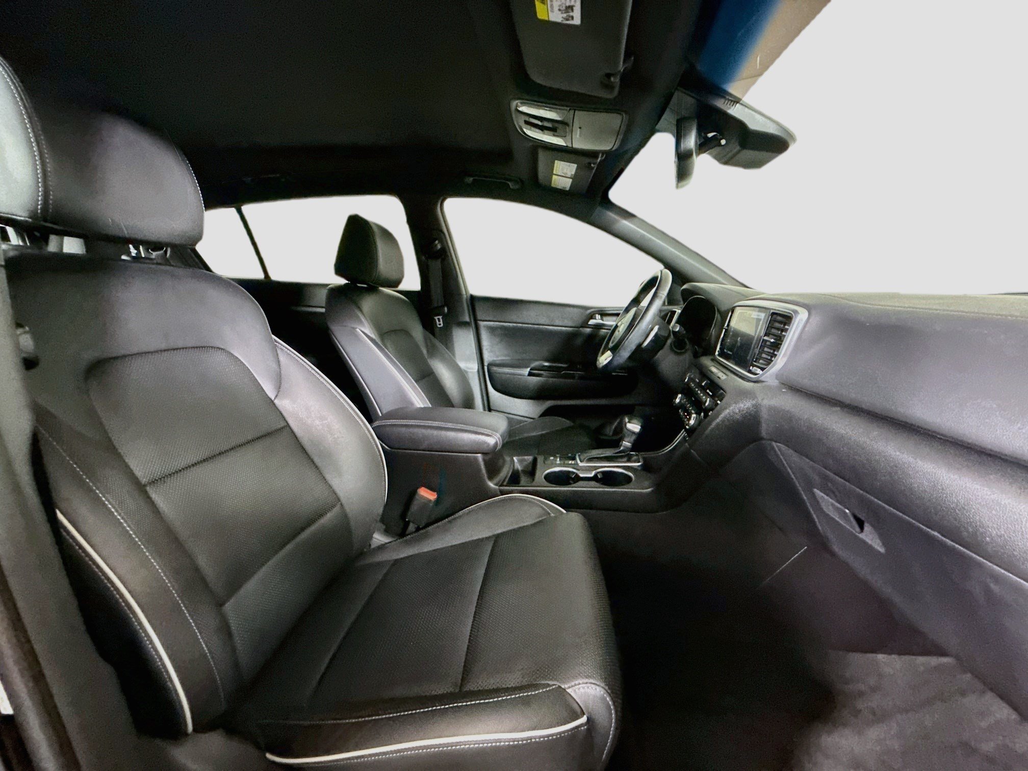 Used 2020 Kia Sportage SX FWD image 29