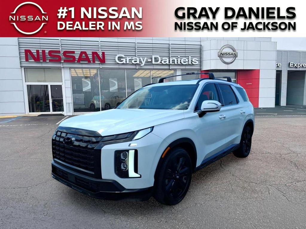 Used 2023 Hyundai Palisade XRT w/ Cargo Package FWD image 3
