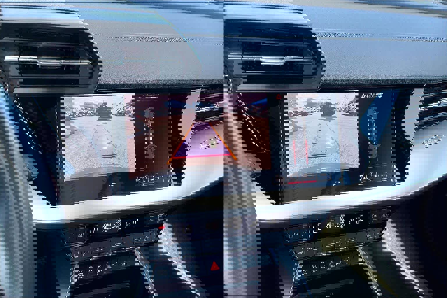 Used 2024 Audi A3 2.0T Premium image 26