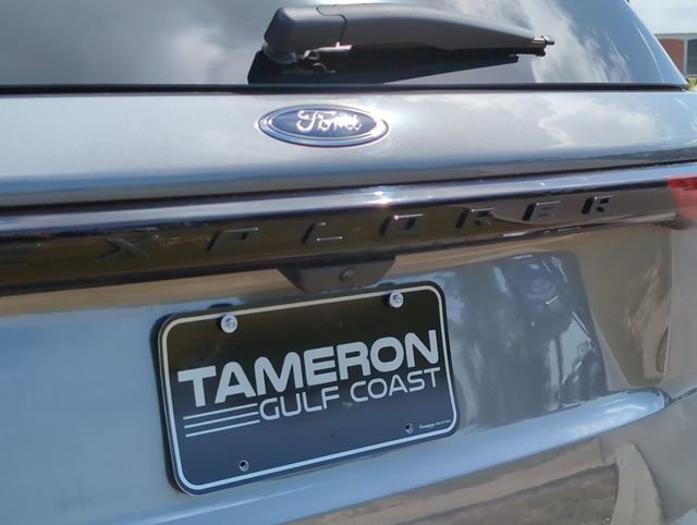 Used 2025 Ford Explorer ST RWD image 6