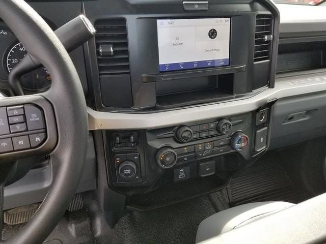 New 2025 Ford F350 XL w/ XL Chrome Package image 26