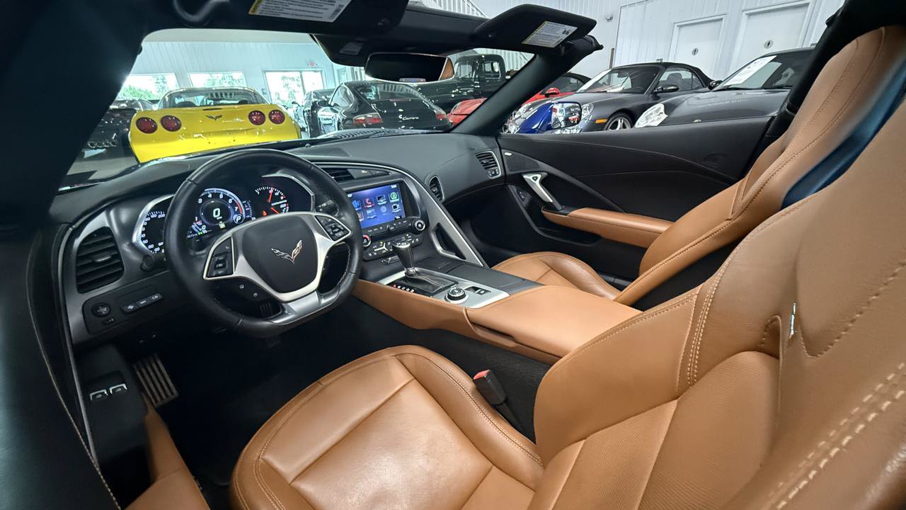 Used 2017 Chevrolet Corvette Stingray Coupe w/ 2LT Preferred Equipment Group RWD image 19
