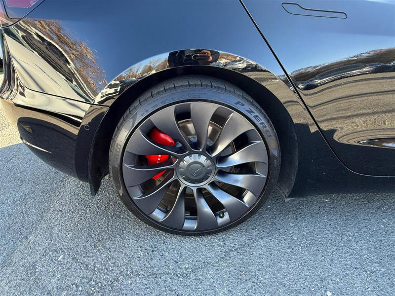 Used 2023 Tesla Model 3 Performance image 6