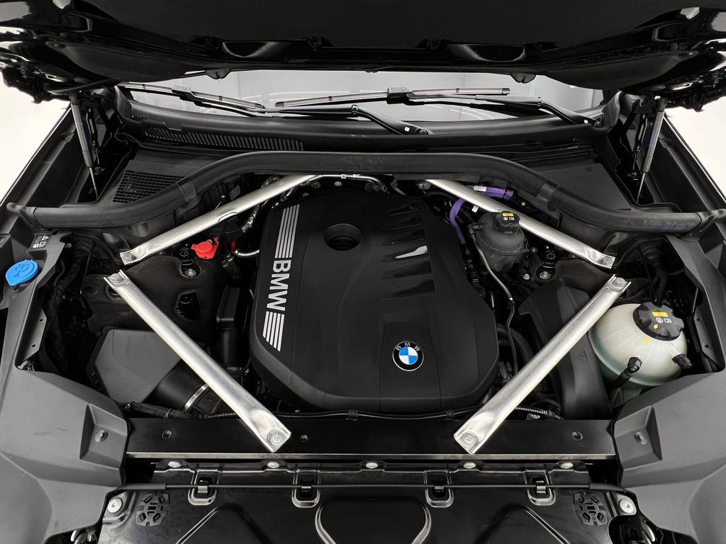 Certified 2023 BMW X7 xDrive40i w/ Climate Comfort Package image 31