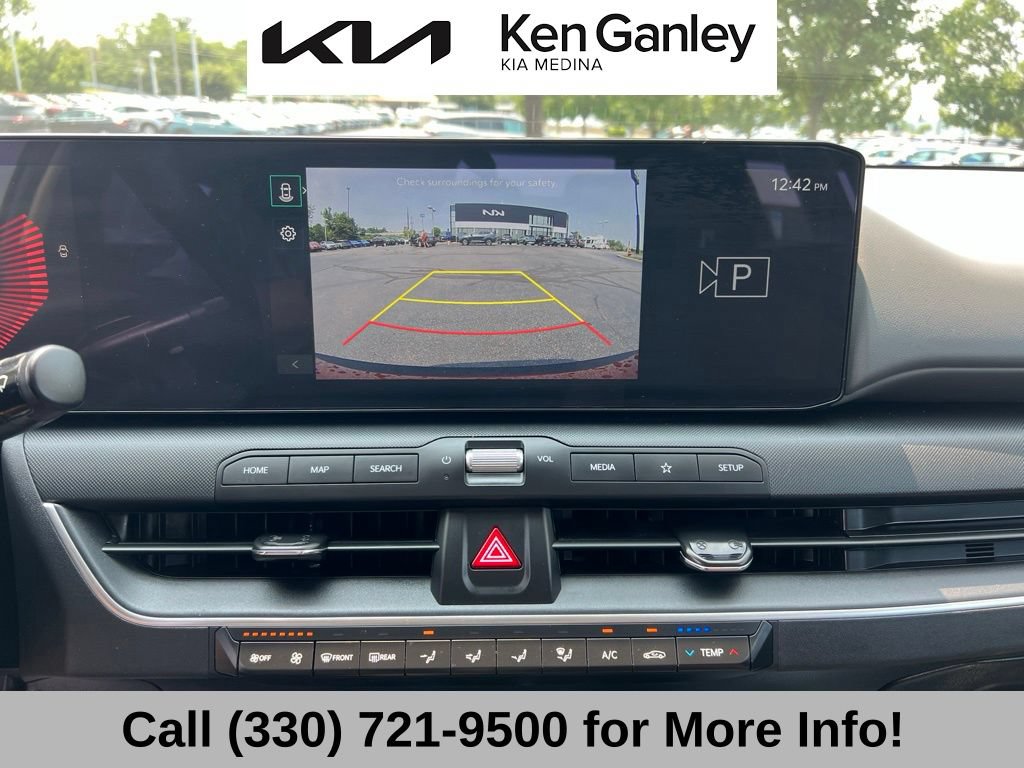 Certified 2025 Kia K4 FWD image 39