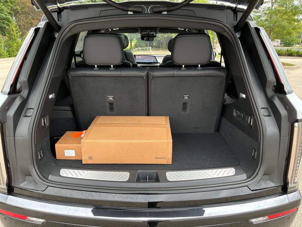 New 2027 Cadillac Vistiq Sport AWD/4WD image 41