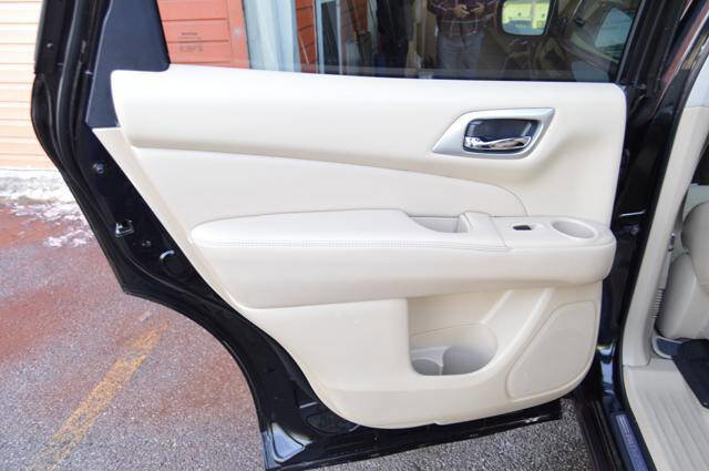 Used 2014 Nissan Pathfinder SL w/ SL Tech Package image 58