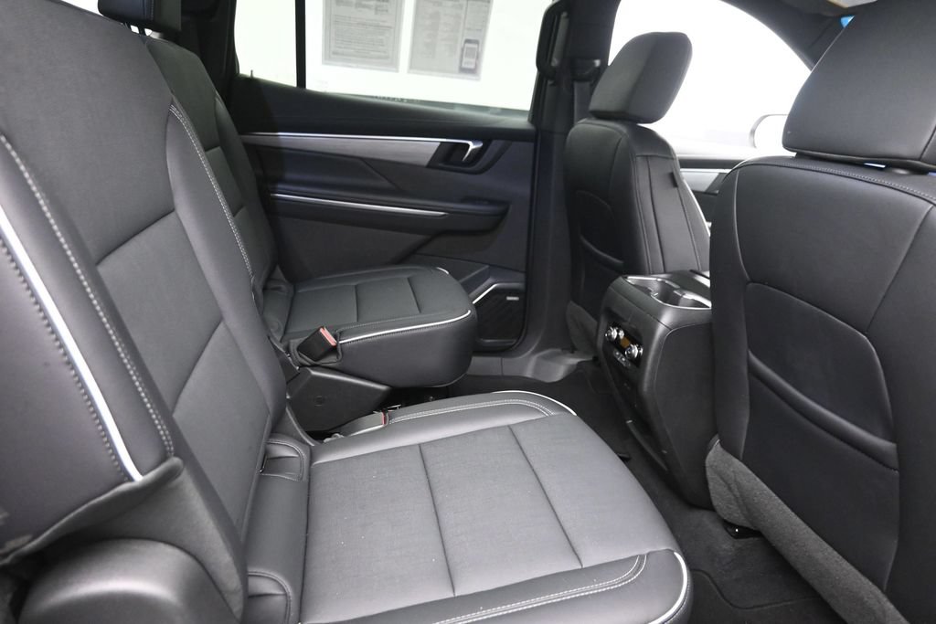 Used 2026 Buick Enclave Preferred AWD/4WD image 10
