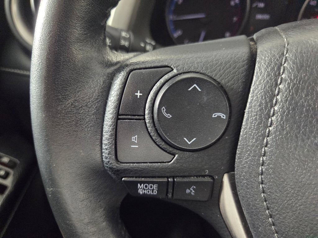 Used 2018 Toyota RAV4 Adventure w/ Cold Weather Package AWD/4WD image 18