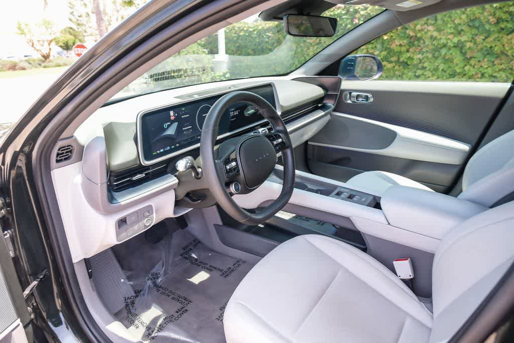 Used 2023 Hyundai Ioniq 6 Limited RWD image 15