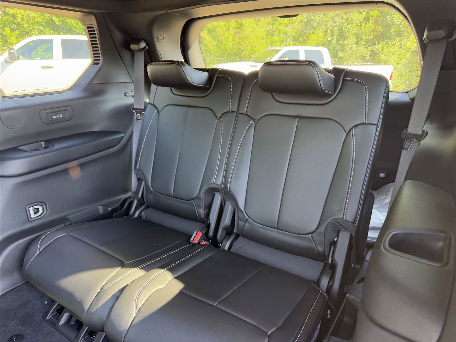 New 2025 Jeep Grand Cherokee L Limited w/ Black Appearance Package RWD image 18