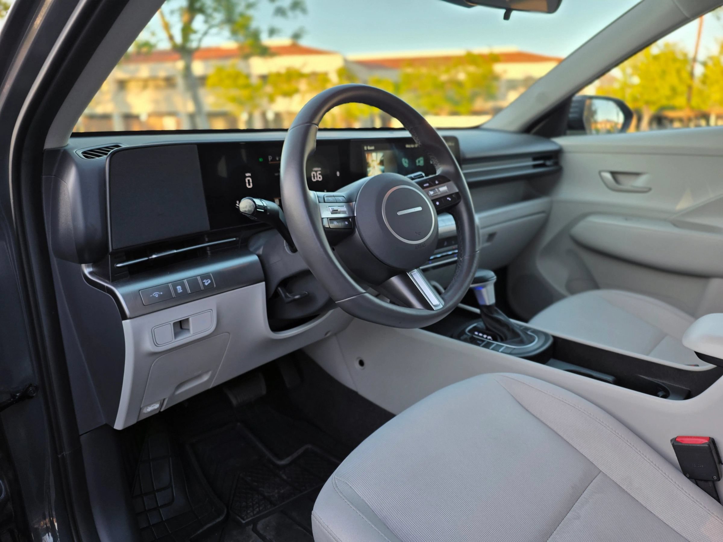Used 2025 Hyundai Kona SEL AWD/4WD image 22