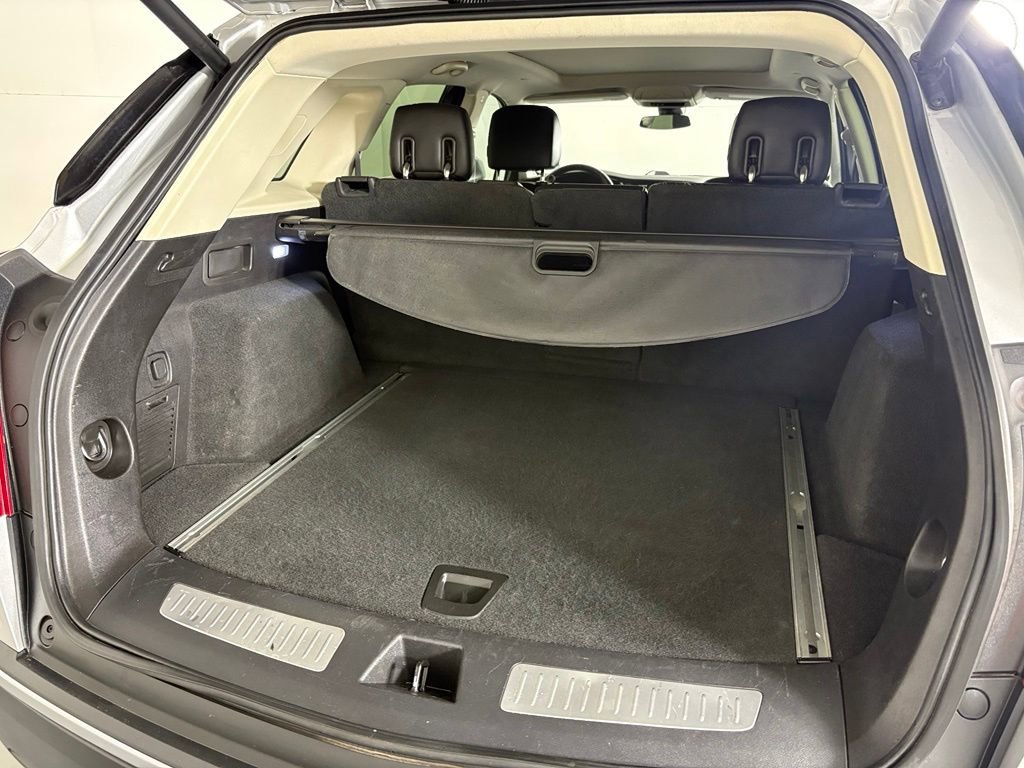 Used 2019 Cadillac XT5 Premium Luxury FWD image 18