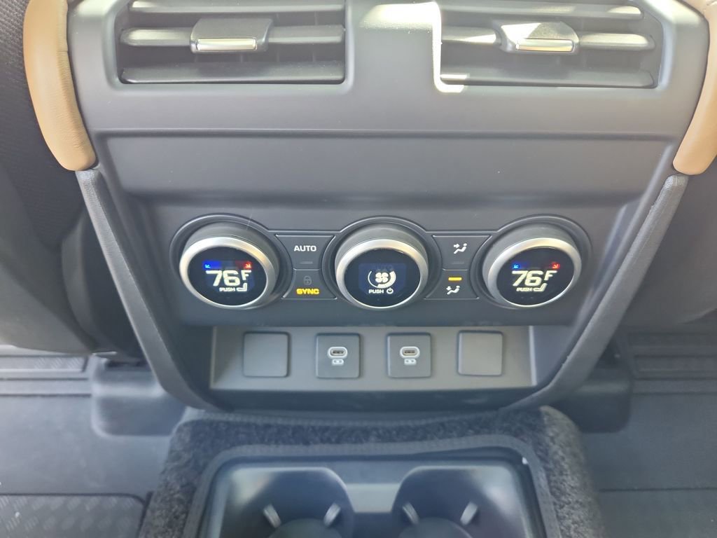 New 2025 Land Rover Defender 130 V8 image 24