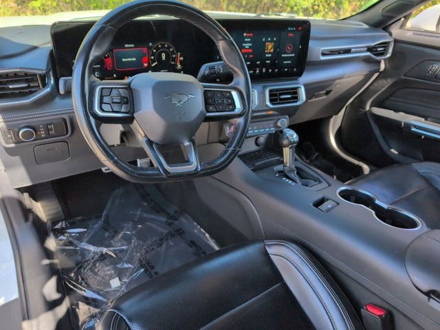 Used 2024 Ford Mustang Premium image 15