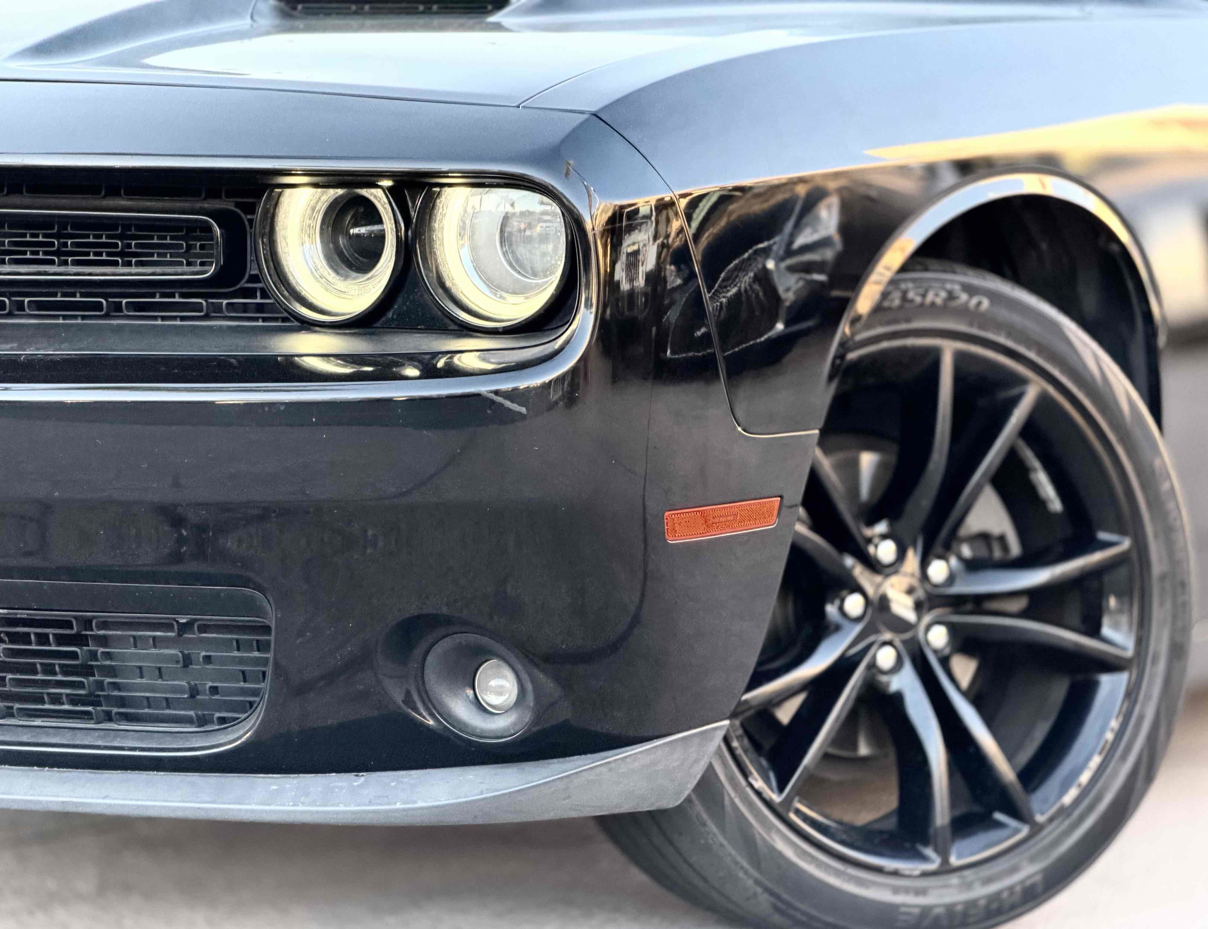 Used 2017 Dodge Challenger SXT w/ Blacktop Package RWD image 7