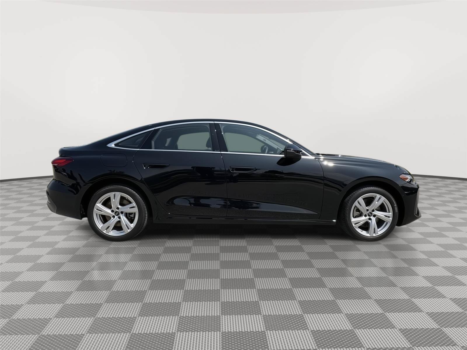 Used 2025 Audi A5 2.0T Premium Plus w/ Premium Plus AWD/4WD image 6