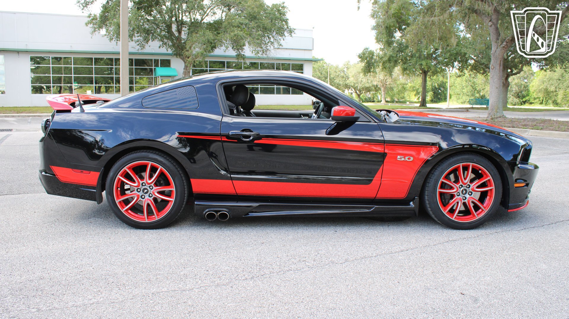 Used 2013 Ford Mustang GT Premium w/ Brembo Brake Pkg RWD image 21
