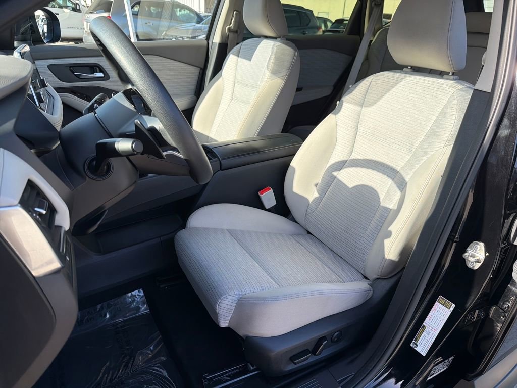Certified 2023 Nissan Rogue SV FWD image 57