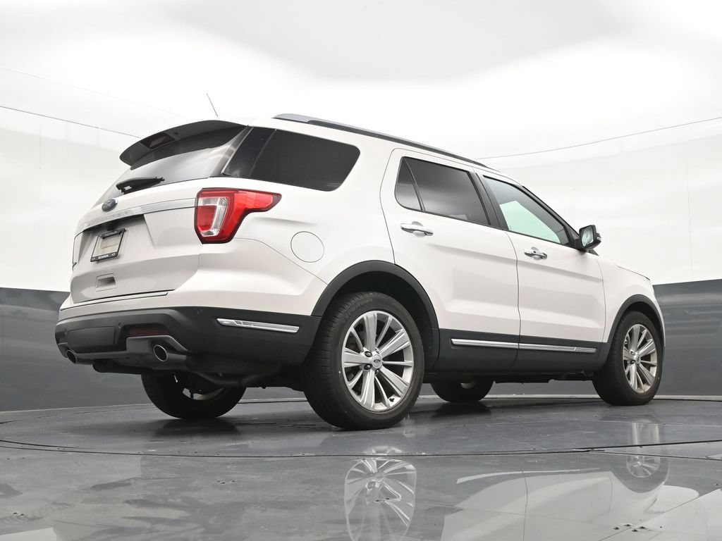 Used 2019 Ford Explorer Limited w/ Class III Trailer Tow Package FWD image 28