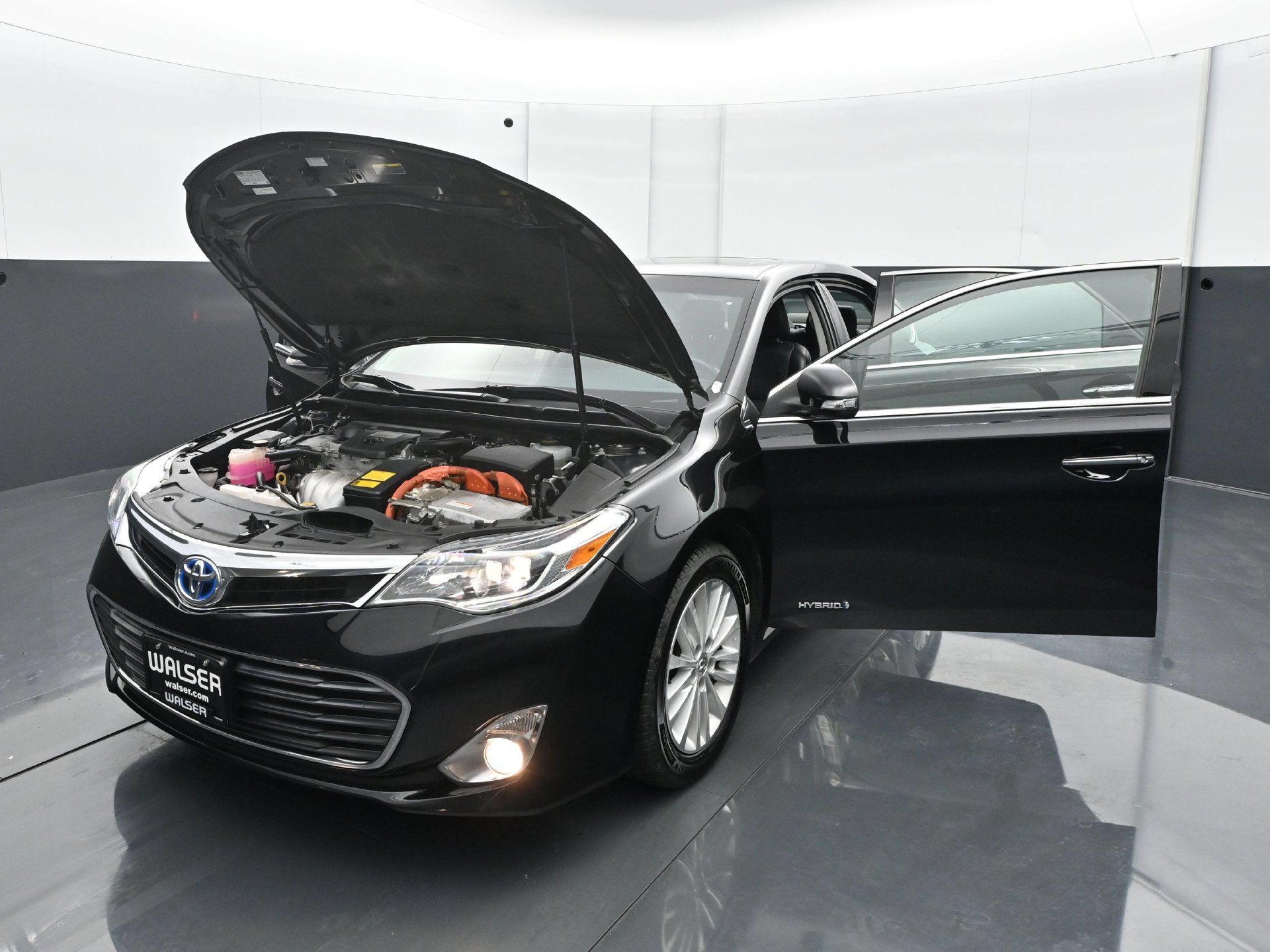 Used 2014 Toyota Avalon Limited FWD image 29