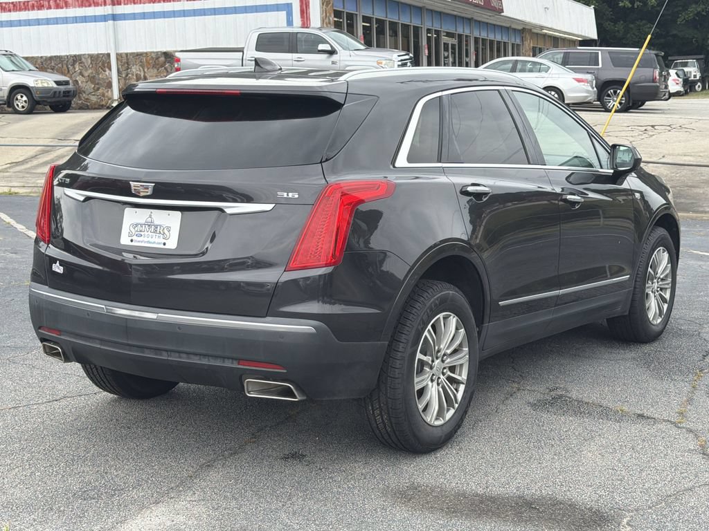 Used 2017 Cadillac XT5 Luxury w/ Driver Awareness Package FWD image 7