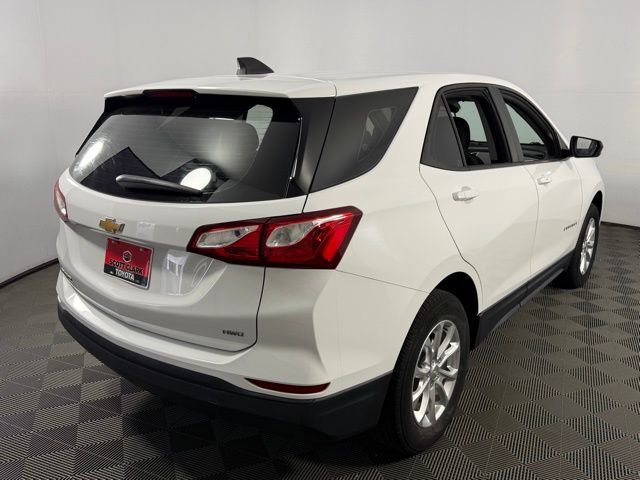 Used 2021 Chevrolet Equinox LS AWD/4WD image 7