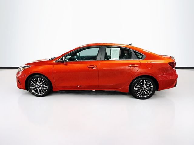 Used 2023 Kia Forte GT-Line w/ GT-Line Technology Package FWD image 4