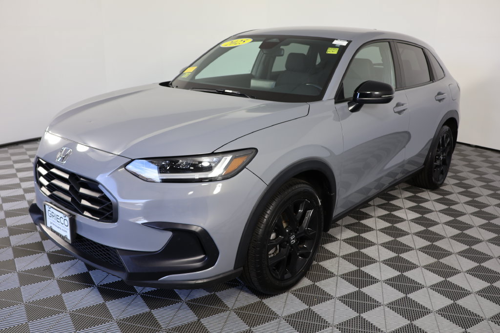 Certified 2025 Honda HR-V Sport image 4