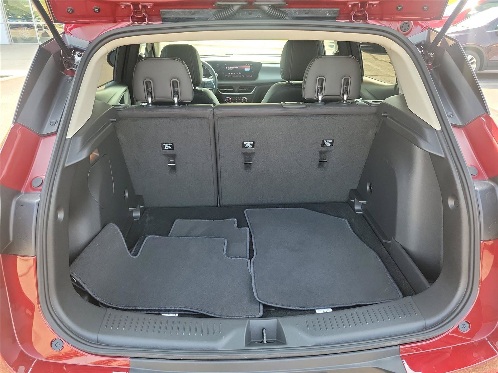 Used 2024 Buick Encore GX Preferred FWD image 8