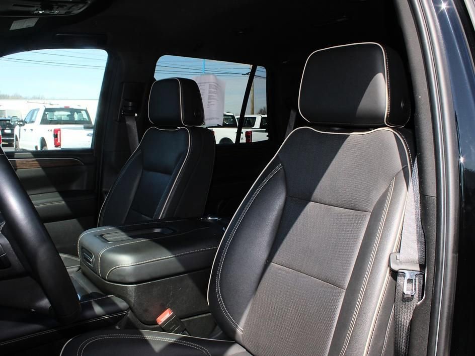 Used 2023 Chevrolet Tahoe Premier AWD/4WD image 46