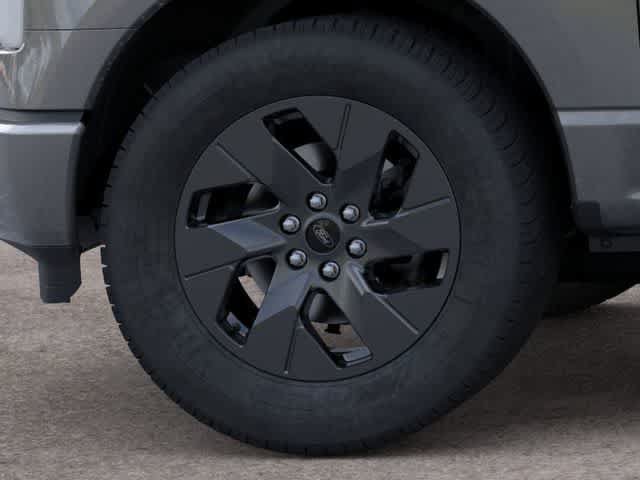 New 2025 Ford F150 Lightning Flash AWD/4WD image 19