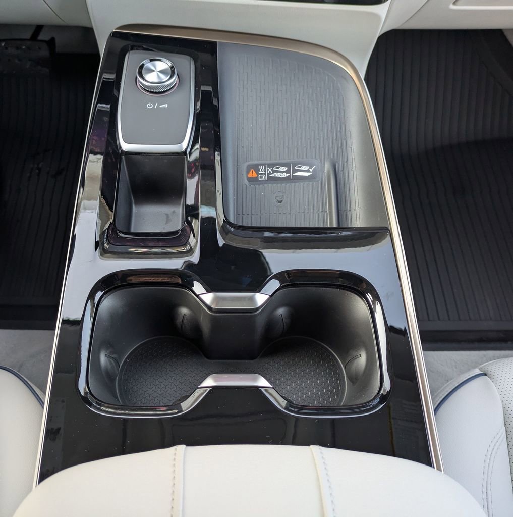 New 2026 Buick Enclave Avenir w/ Super Cruise Package image 16