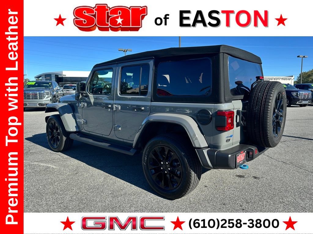 Used 2023 Jeep Wrangler Unlimited Sahara w/ Cold Weather Group AWD/4WD image 7