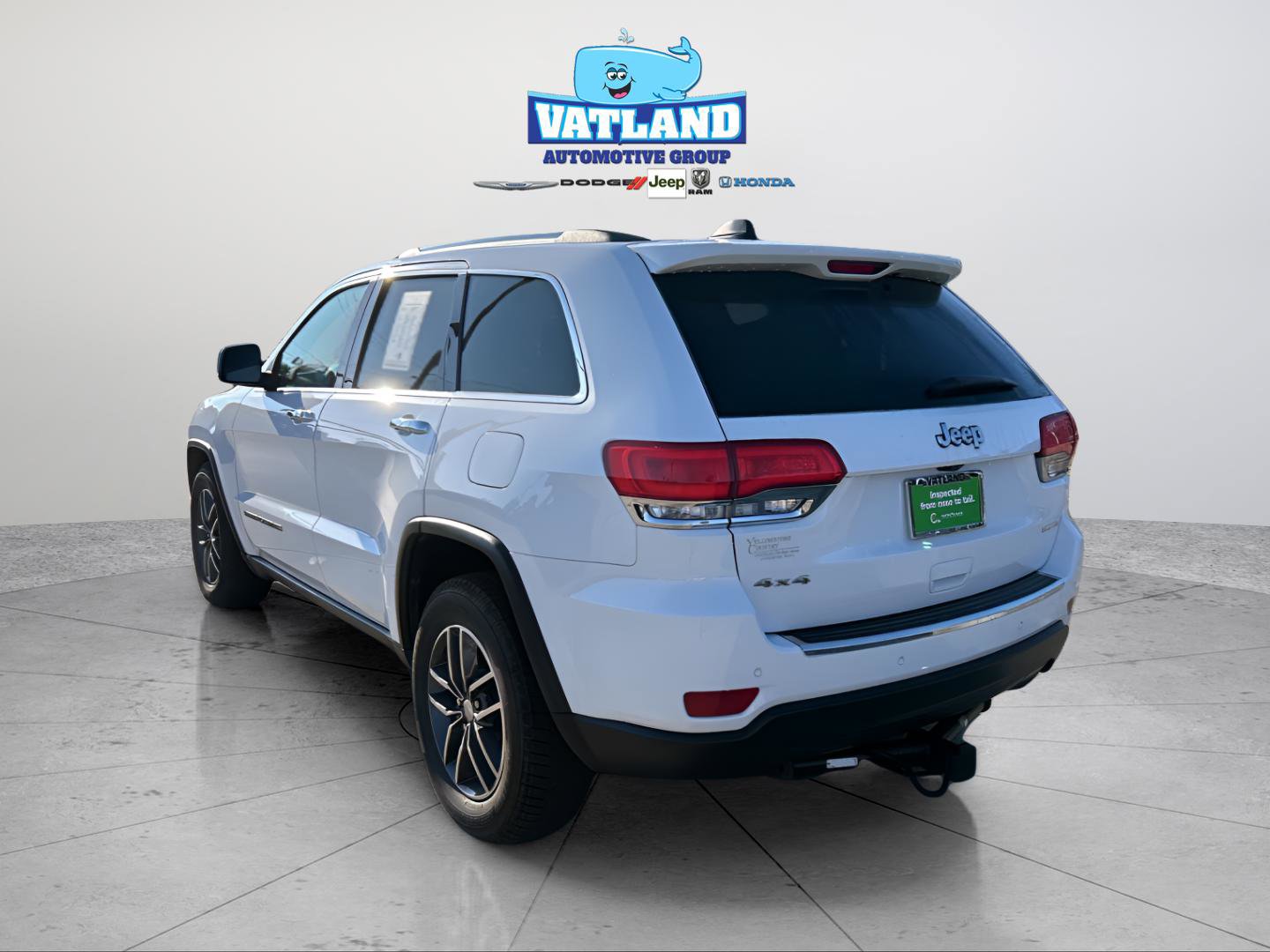 Certified 2017 Jeep Grand Cherokee Limited image 3