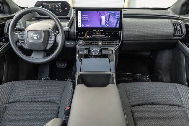 Used 2023 Toyota bZ4X XLE w/ Weather Package image 6
