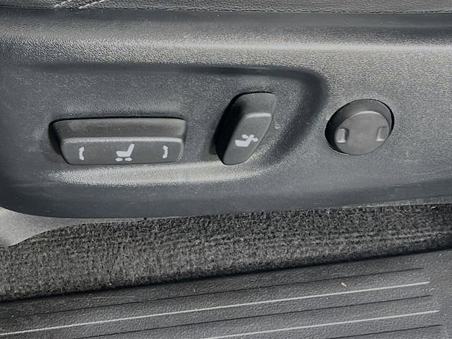 Used 2019 Toyota 4Runner Limited AWD/4WD image 13