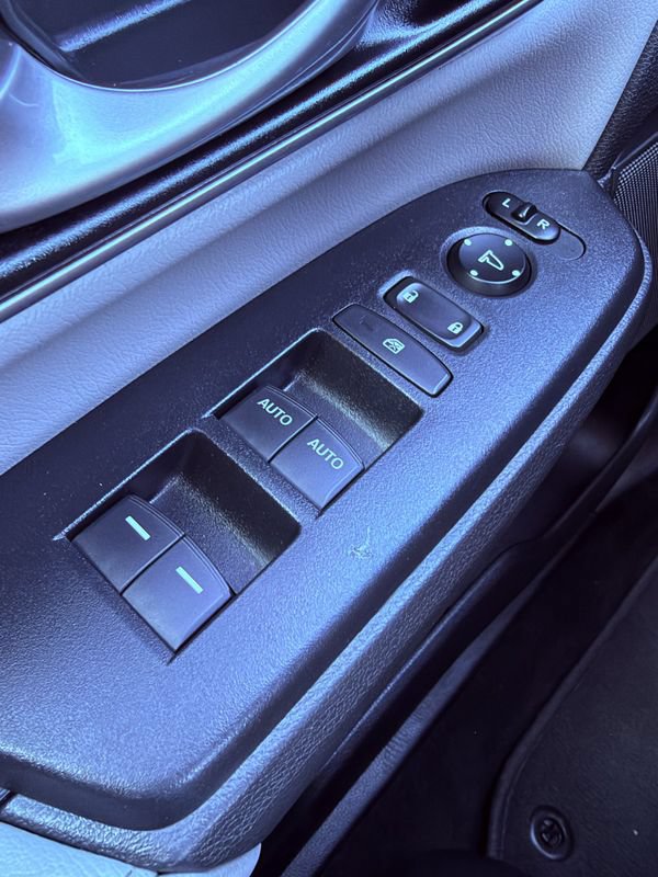 Used 2017 Honda CR-V EX-L image 25