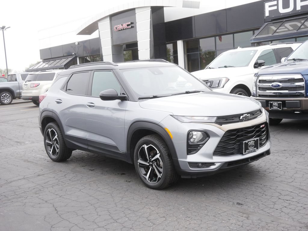 Used 2023 Chevrolet TrailBlazer RS w/ Convenience Package AWD/4WD image 3