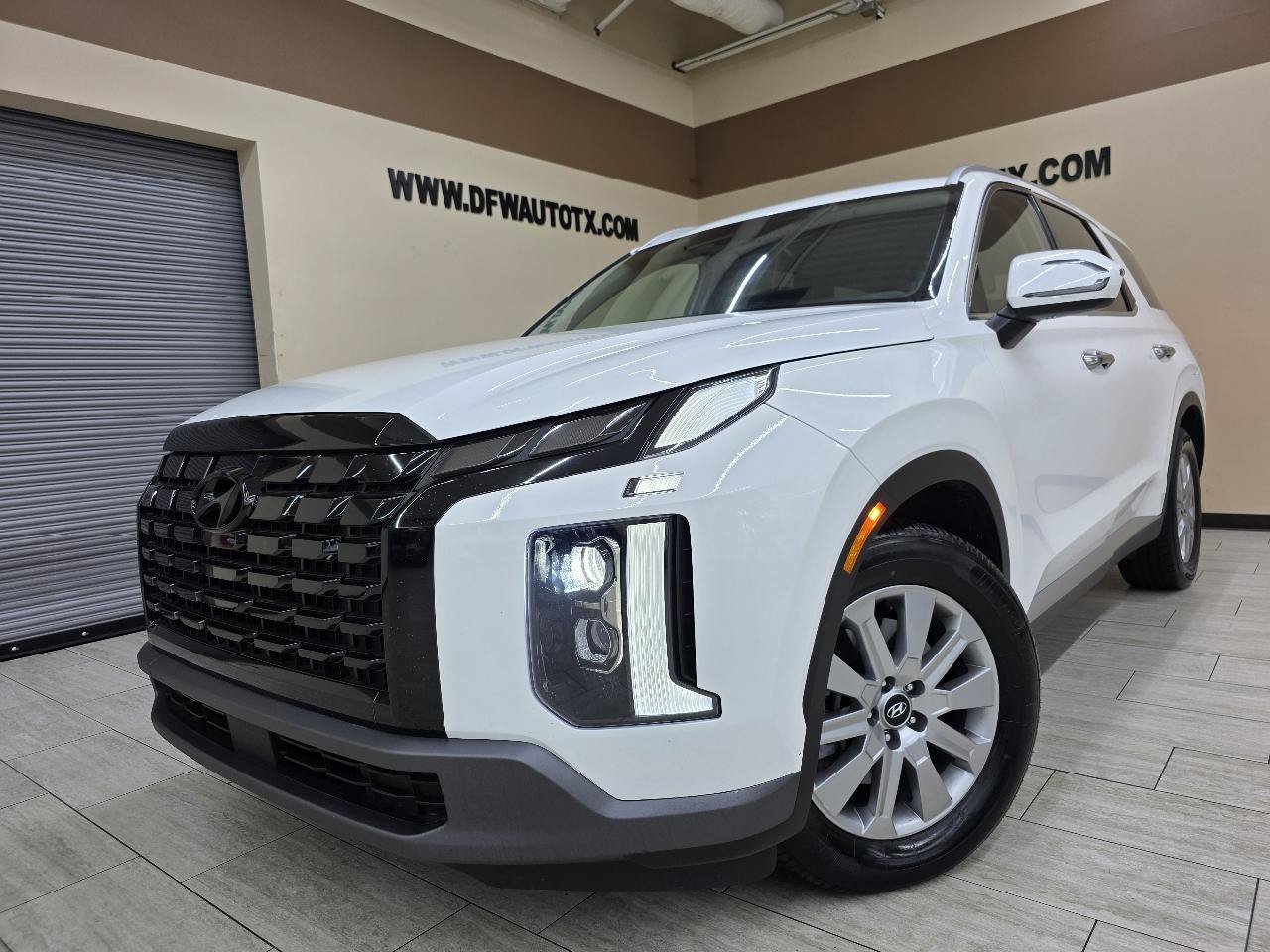 Used 2025 Hyundai Palisade SEL FWD image 1