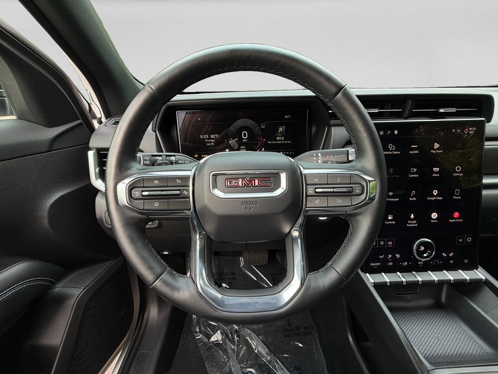 Used 2025 GMC Terrain Elevation AWD/4WD image 19