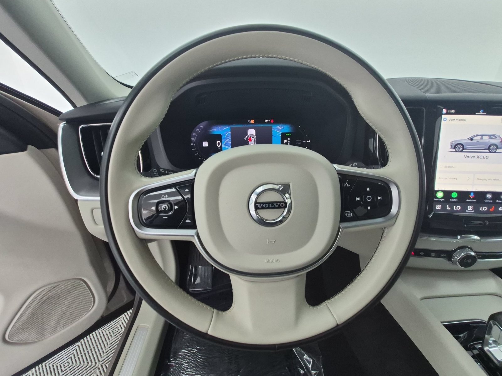 Used 2025 Volvo XC60 T8 Core w/ Protection Package Premier AWD/4WD image 30