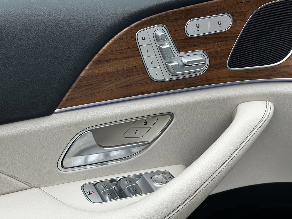 Certified 2025 Mercedes-Benz GLE 350 4MATIC image 12