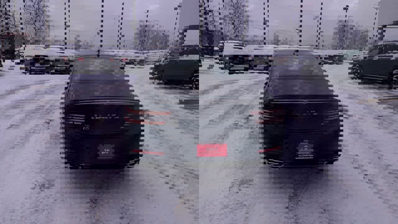 Used 2023 Genesis G80 2.5T image 7